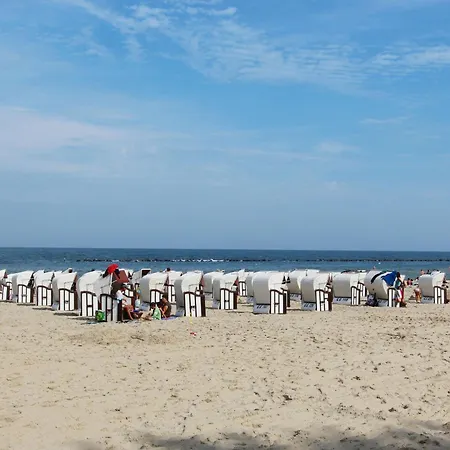 Будинок відпочинку Faehrhaus Nr 12 Mit Sauna- Und Schwimmbadnutzung Im Ahoi Erlebnisbad Sellin (Rugen)