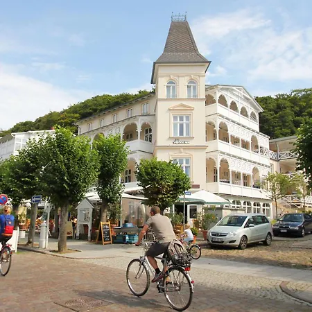 Faehrhaus Nr 12 Haus Mit Sauna- Und Schwimmbadnutzung Im Ahoi Erlebnisbad Ferienhaus