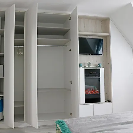 Будинок відпочинку Faehrhaus Nr 12 Mit Sauna- Und Schwimmbadnutzung Im Ahoi Erlebnisbad Sellin (Rugen)