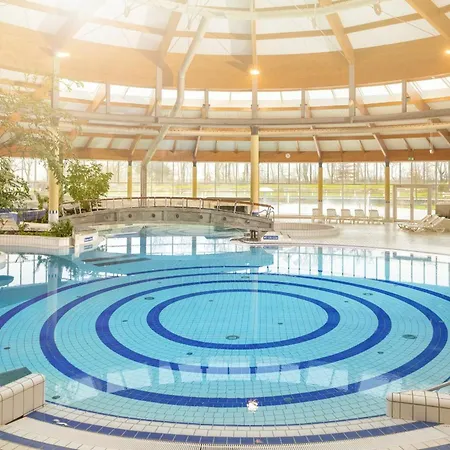 Faehrhaus Nr 12 Haus Mit Sauna- Und Schwimmbadnutzung Im Ahoi Erlebnisbad Ferienhaus