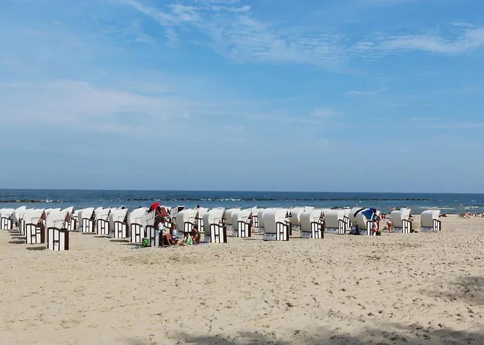 Ferienhaus Fährhaus Nr 12 Mit Sauna- Und Schwimmbadnutzung Im Ahoi Erlebnisbad Sellin (Rugen)