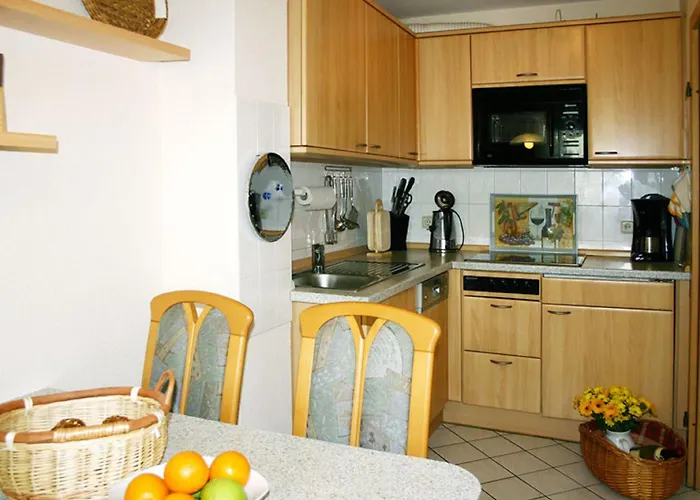 Fährhaus Nr 12 Mit Sauna- Und Schwimmbadnutzung Im Ahoi Erlebnisbad Ferienhaus